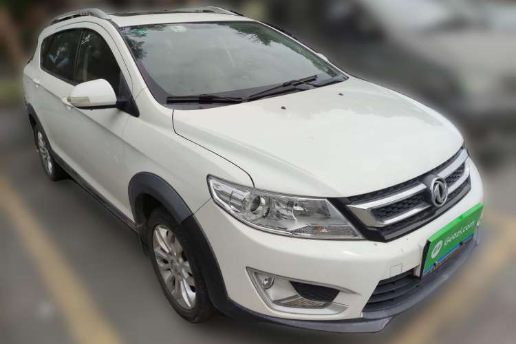 Used Dongfeng Aeolus AX3 2016 1.5L Manual ZhiKu Model Front Right 45 Deg