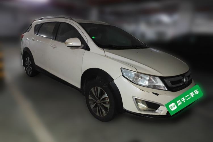Used Dongfeng Aeolus AX3 2016 1.5L Automatic Zunku Model Front Right 45 Deg