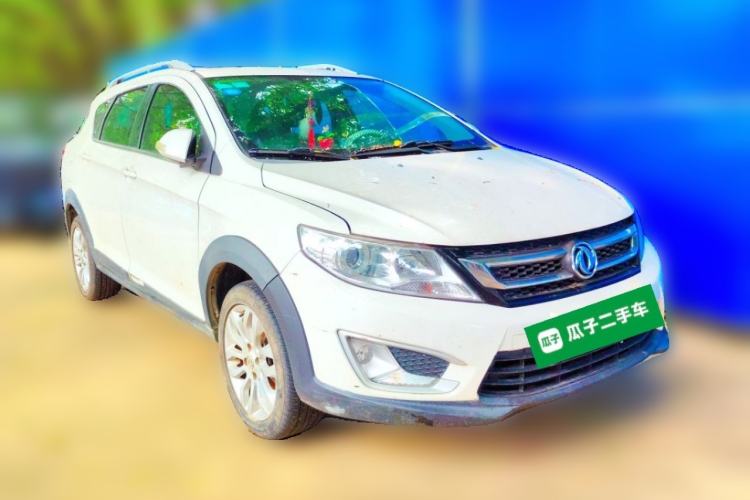 Used Dongfeng Aeolus AX3 2016 1.5L Manual ZhiKu Model Front Right 45 Deg