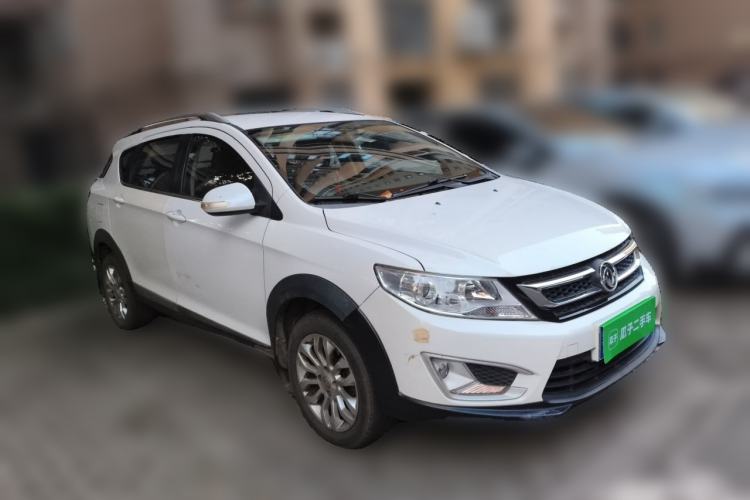 Used Dongfeng Aeolus AX3 2016 1.5L Automatic Shangkue Model Front Right 45 Deg
