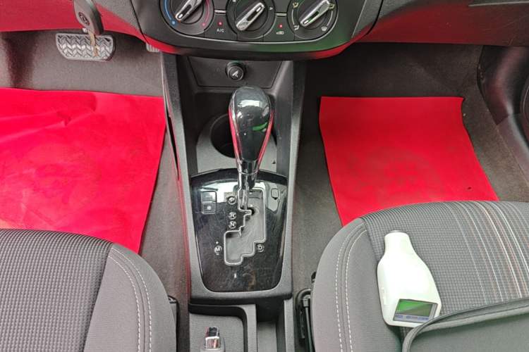 Used Dongfeng Aeolus AX3 2016 1.5L Automatic Shangkue Model Gear Lever