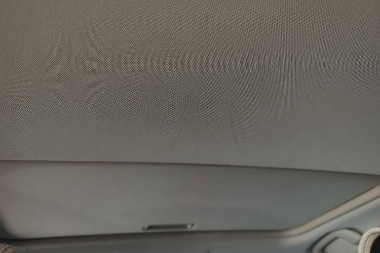 Used Dongfeng Aeolus AX3 2016 1.5L Automatic ZhiKu Model Headliner