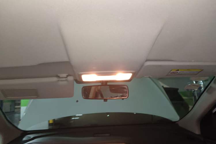 Used Dongfeng Aeolus AX3 2016 1.5L Automatic Shangkue Model Headliner