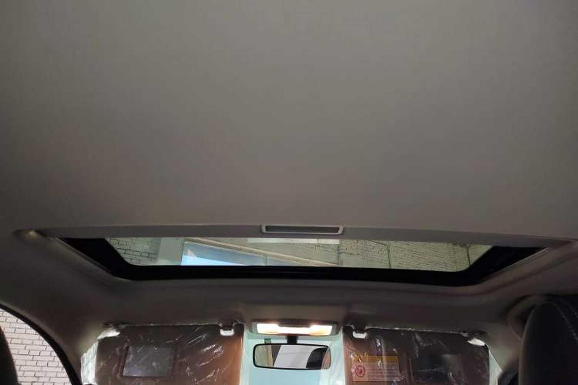 Used Dongfeng Aeolus AX3 2016 1.5L Manual ZhiKu Model Headliner