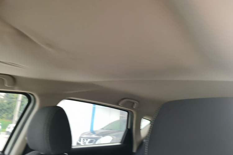 Used Dongfeng Aeolus AX3 2016 1.5L Manual Shangkue Model Headliner