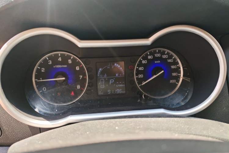 Used Dongfeng Aeolus AX3 2016 1.5L Automatic ZhiKu Model Instrument Cluster