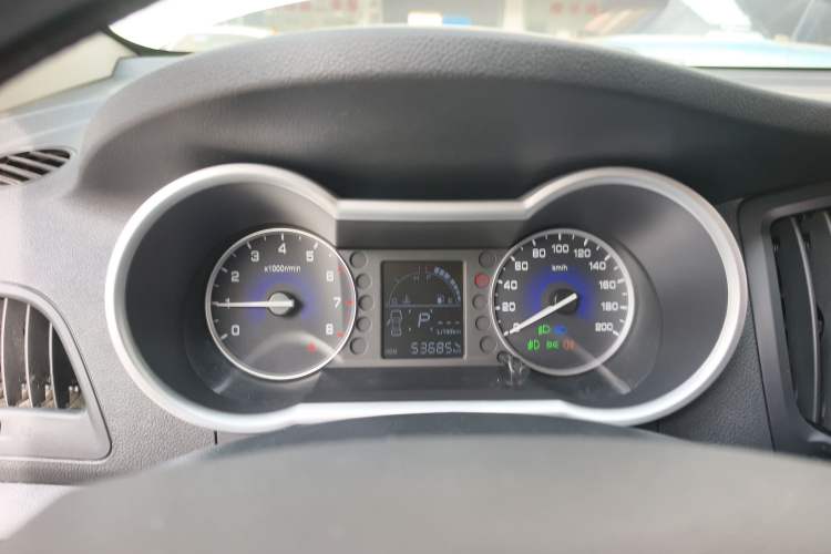 Used Dongfeng Aeolus AX3 2016 1.5L Automatic Shangkue Model Instrument Cluster