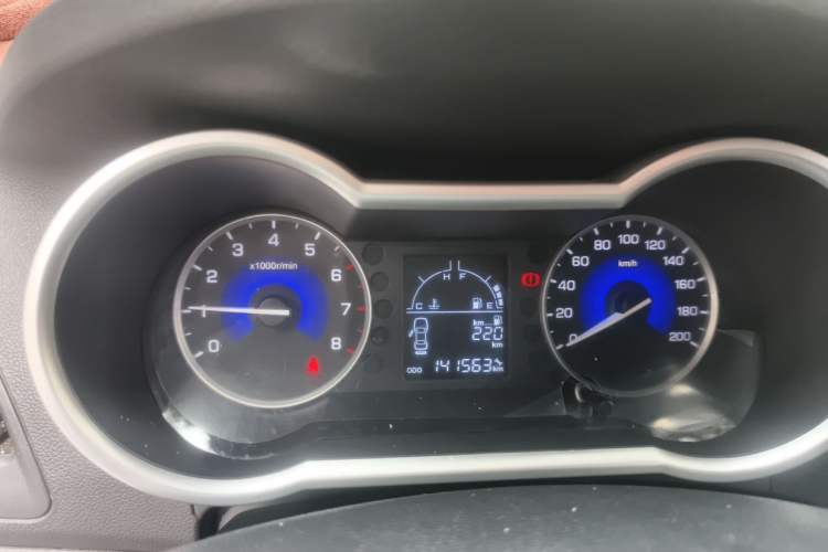 Used Dongfeng Aeolus AX3 2016 1.5L Manual ZhiKu Model Instrument Cluster