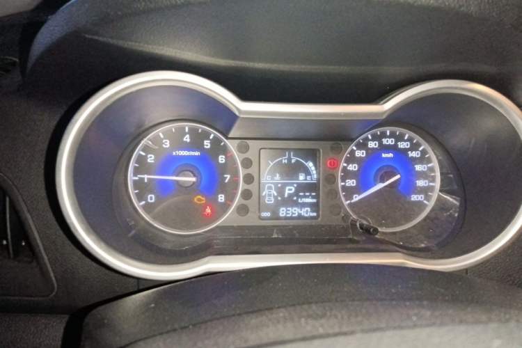 Used Dongfeng Aeolus AX3 2016 1.5L Automatic Shangkue Model Instrument Cluster