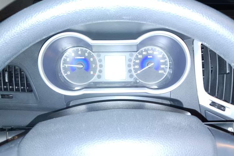 Used Dongfeng Aeolus AX3 2016 1.5L Automatic Shangkue Model Instrument Cluster