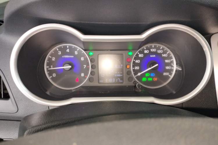 Used Dongfeng Aeolus AX3 2016 1.5L Automatic Shangkue Model Instrument Cluster
