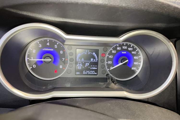 Used Dongfeng Aeolus AX3 2016 1.5L Automatic Shangkue Model Instrument Cluster