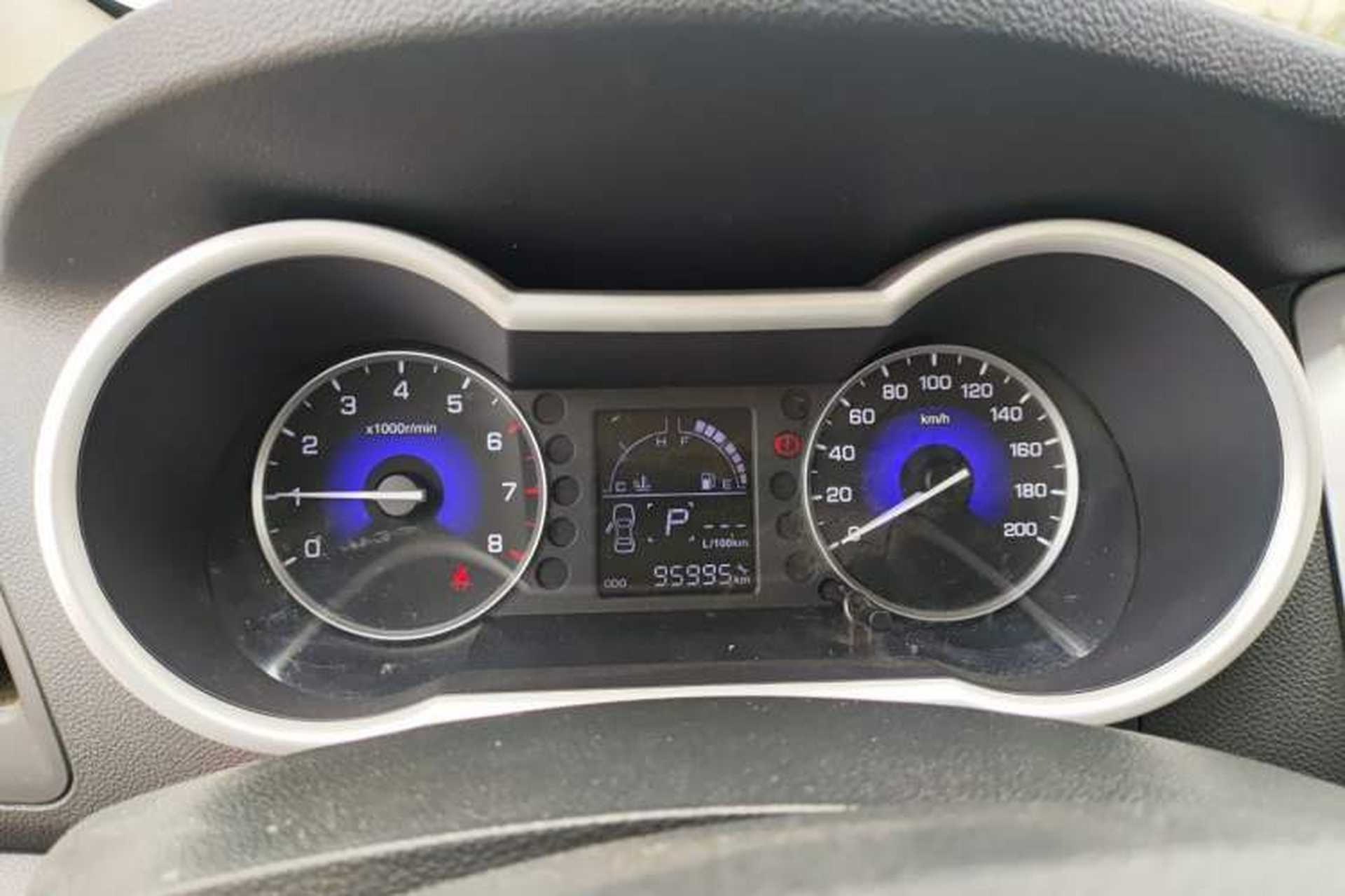 Used Dongfeng Aeolus AX3 2016 1.5L Automatic Zunku Model Instrument Cluster