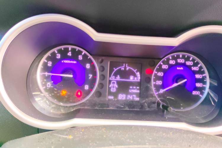 Used Dongfeng Aeolus AX3 2016 1.5L Manual ZhiKu Model Instrument Cluster