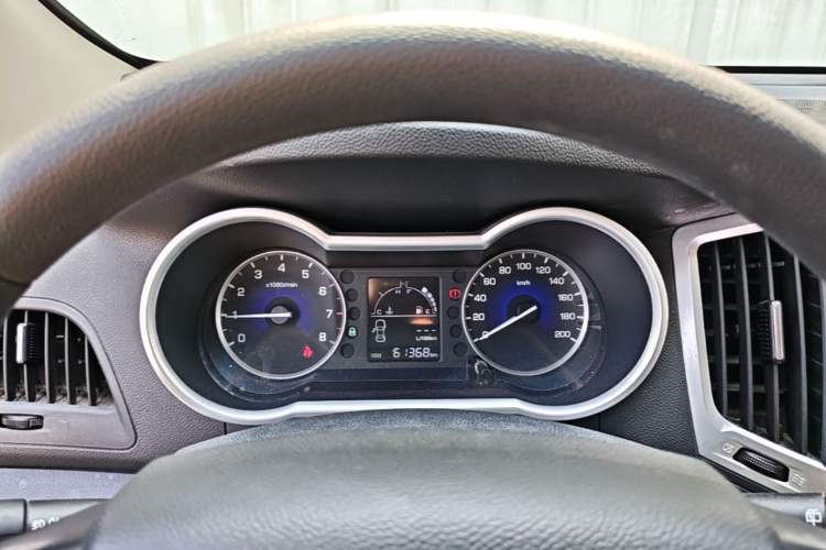 Used Dongfeng Aeolus AX3 2016 1.5L Manual Shangkue Model Instrument Cluster