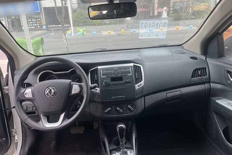 Used Dongfeng Aeolus AX3 2016 1.5L Automatic Shangkue Model Interior 1
