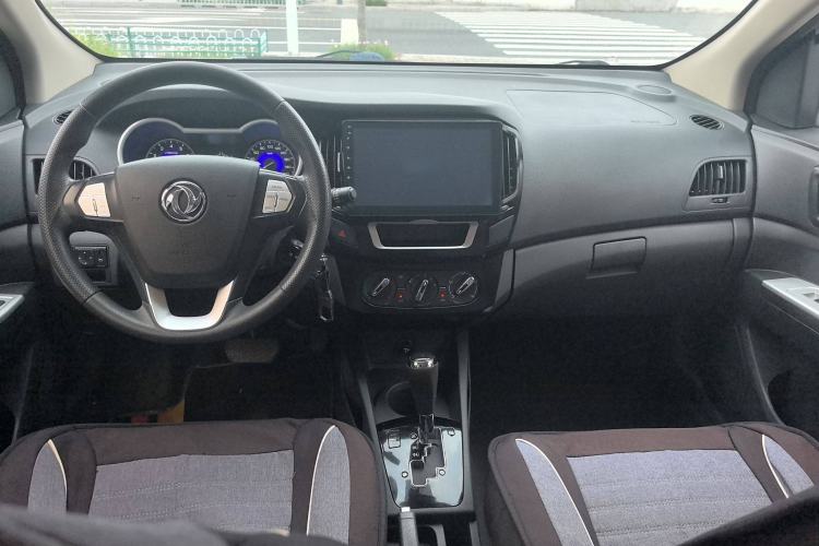 Used Dongfeng Aeolus AX3 2016 1.5L Automatic Shangkue Model Interior 3