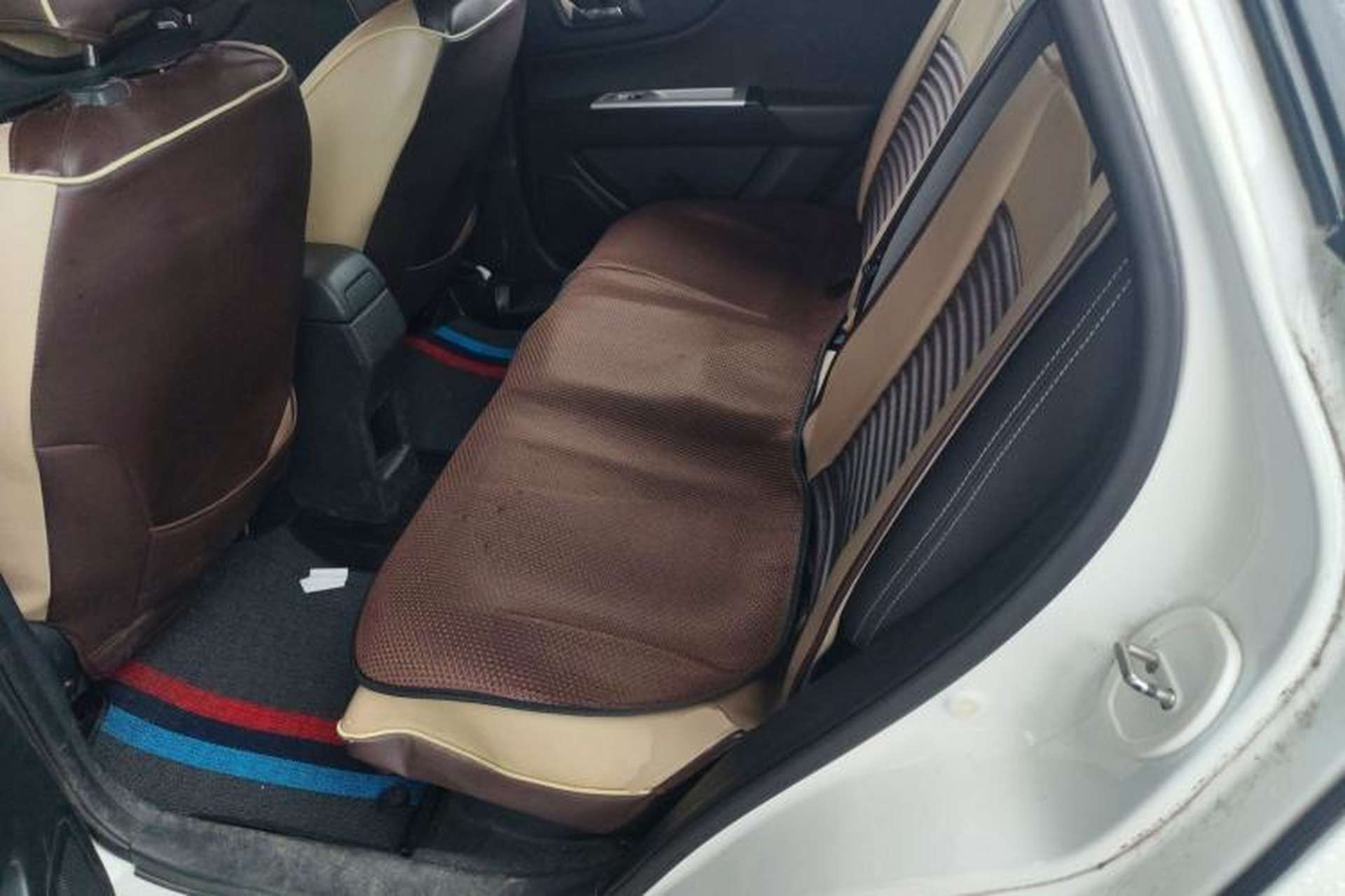 Used Dongfeng Aeolus AX3 2016 1.5L Automatic Shangkue Model Interior 4