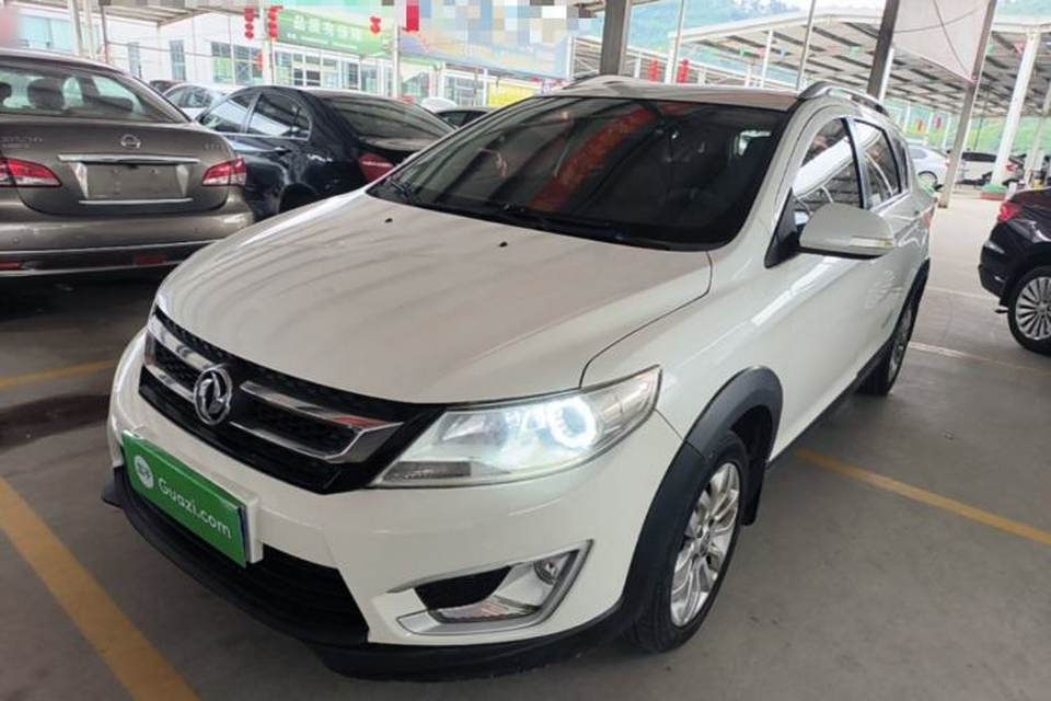 Dongfeng Aeolus AX3 2016