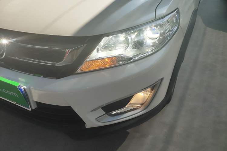 Used Dongfeng Aeolus AX3 2016 1.5L Manual ZhiKu Model Left Front Headlight