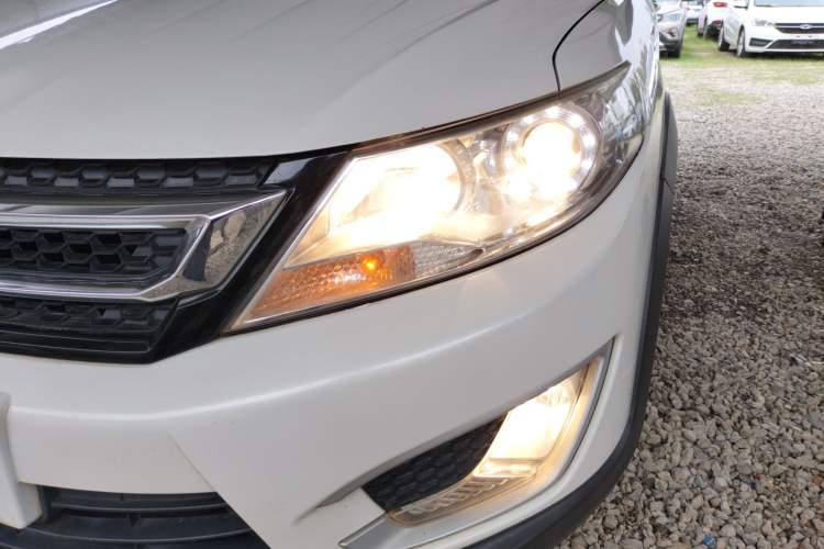 Used Dongfeng Aeolus AX3 2016 1.5L Automatic Shangkue Model Left Front Headlight