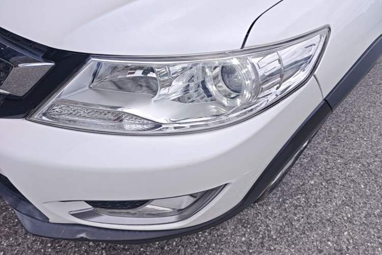 Used Dongfeng Aeolus AX3 2016 1.5L Automatic Shangkue Model Left Front Headlight