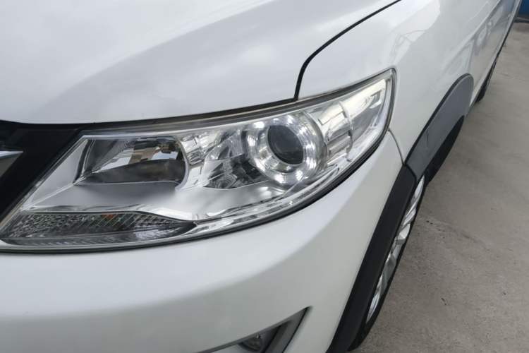 Used Dongfeng Aeolus AX3 2016 1.5L Manual Shangkue Model Left Front Headlight