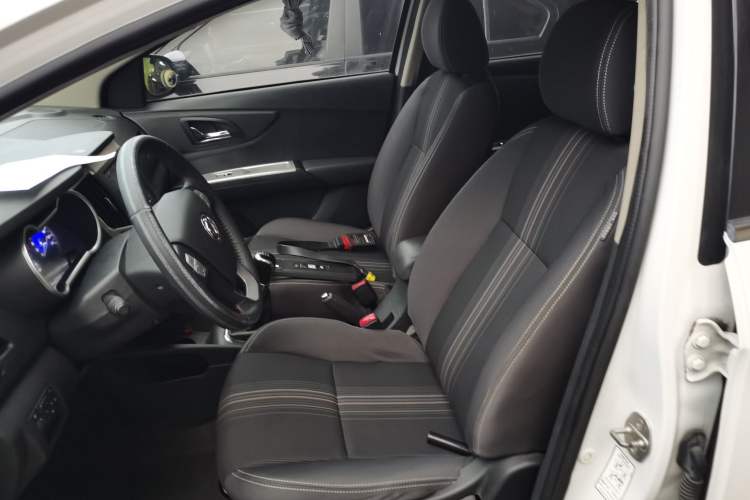 Used Dongfeng Aeolus AX3 2016 1.5L Manual ZhiKu Model Left Front Seat