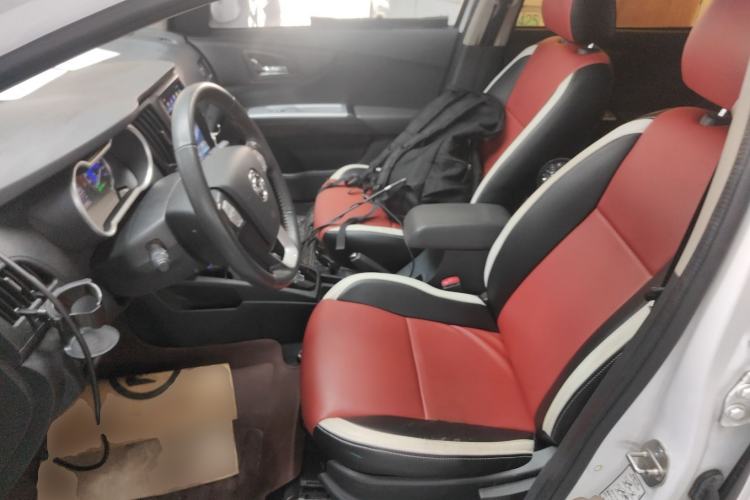 Used Dongfeng Aeolus AX3 2016 1.5L Automatic ZhiKu Model Left Front Seat