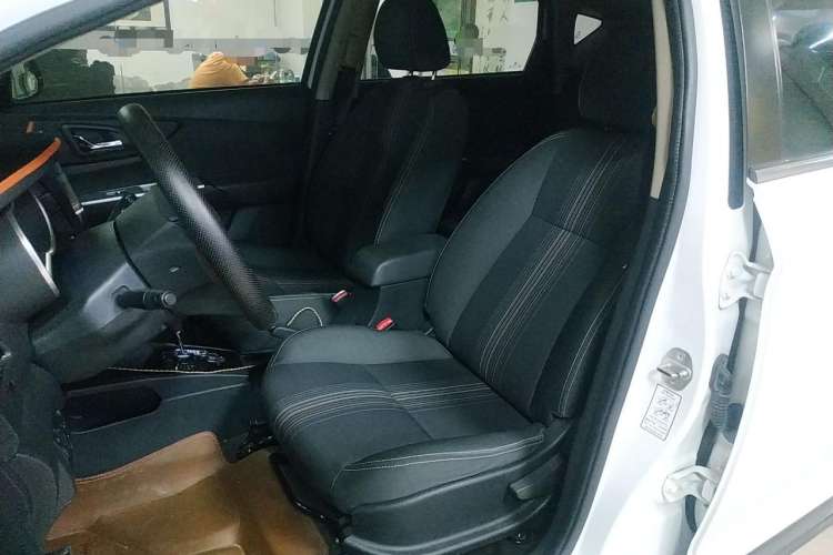 Used Dongfeng Aeolus AX3 2016 1.5L Automatic Shangkue Model Left Front Seat