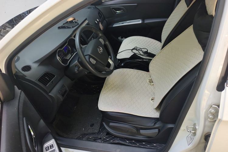 Used Dongfeng Aeolus AX3 2016 1.5L Automatic ZhiKu Model Left Front Seat