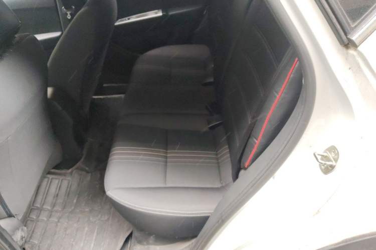 Used Dongfeng Aeolus AX3 2016 1.5L Manual Shangkue Model Left Rear Seat