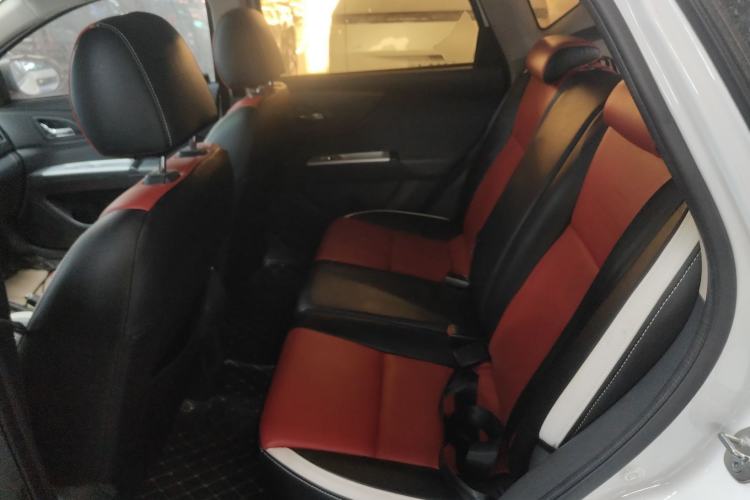 Used Dongfeng Aeolus AX3 2016 1.5L Automatic ZhiKu Model Left Rear Seat