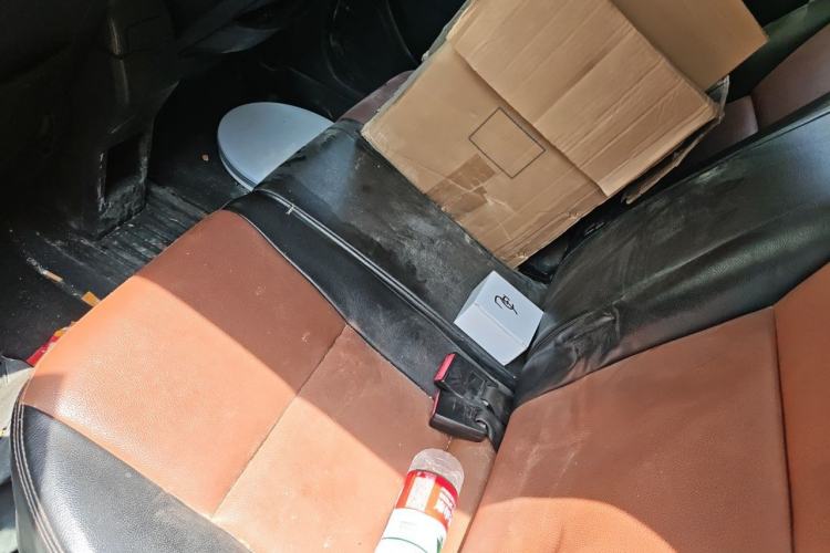 Used Dongfeng Aeolus AX3 2016 1.5L Automatic ZhiKu Model Left Rear Seat