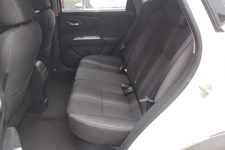 Used Dongfeng Aeolus AX3 2016 1.5L Manual ZhiKu Model Left Rear Seat