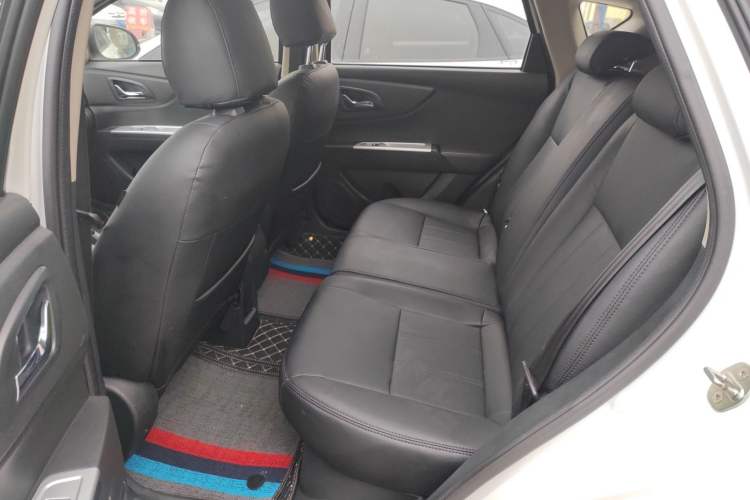 Used Dongfeng Aeolus AX3 2016 1.5L Automatic Zunku Model Left Rear Seat