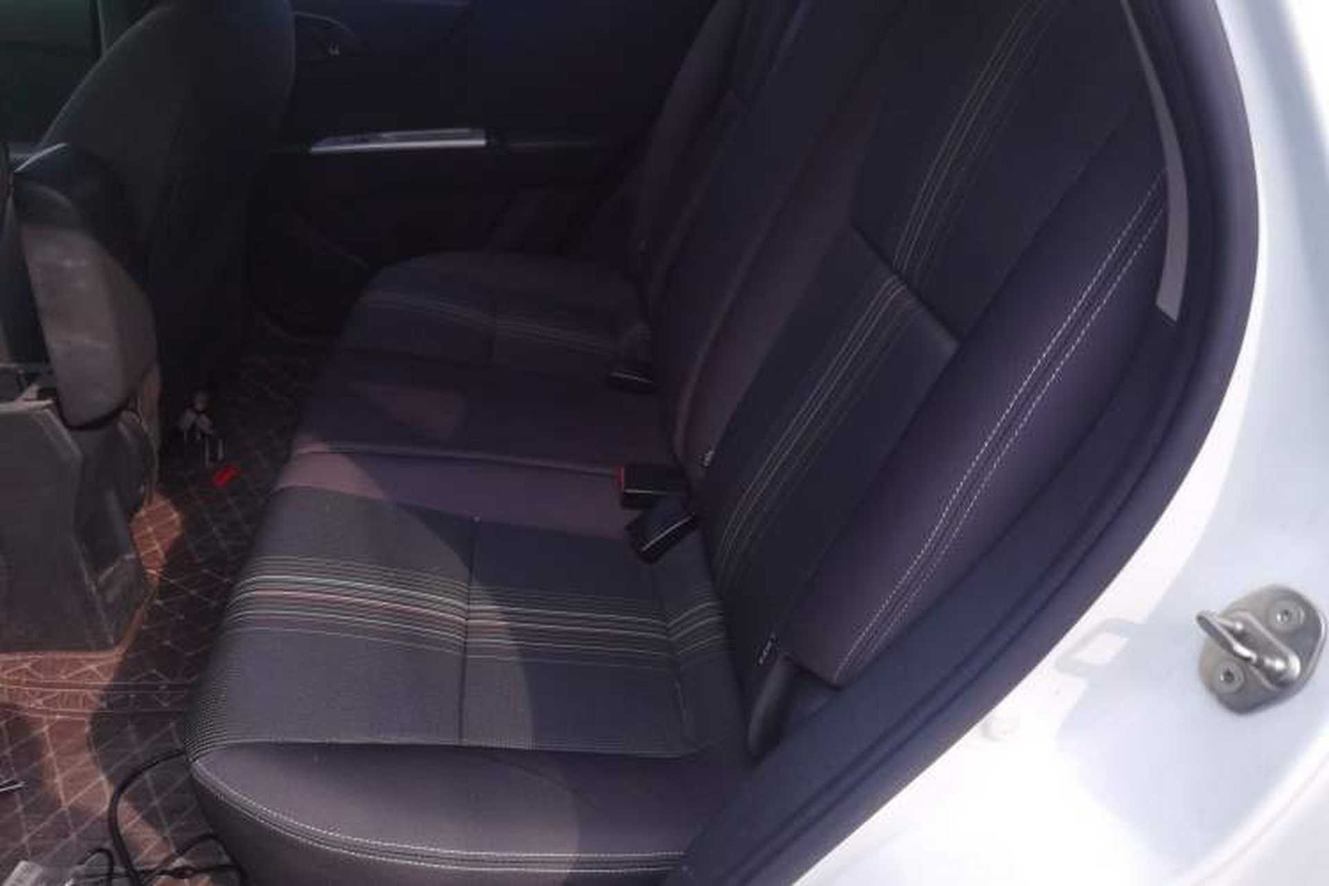Used Dongfeng Aeolus AX3 2016 1.5L Automatic Shangkue Model Left Rear Seat