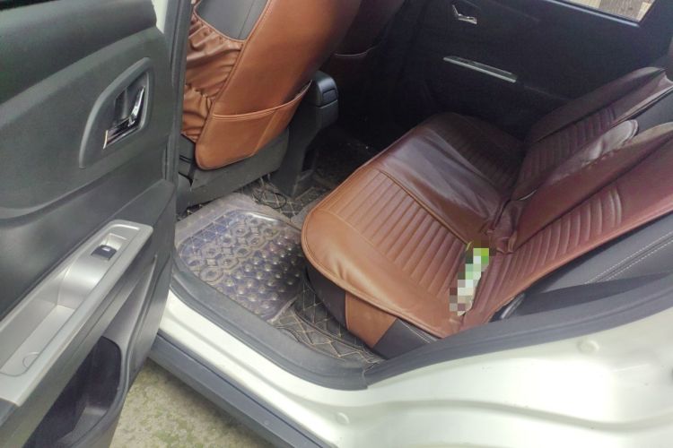 Used Dongfeng Aeolus AX3 2016 1.5L Manual Shangkue Model Left Rear Seat