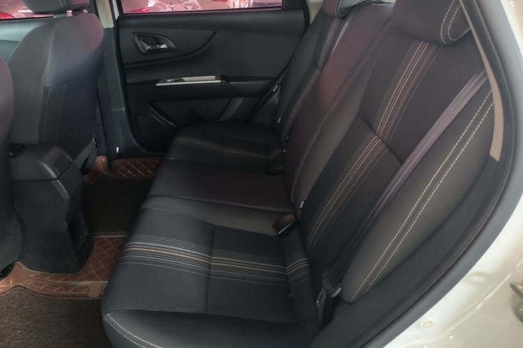 Used Dongfeng Aeolus AX3 2016 1.5L Manual Shangkue Model Left Rear Seat