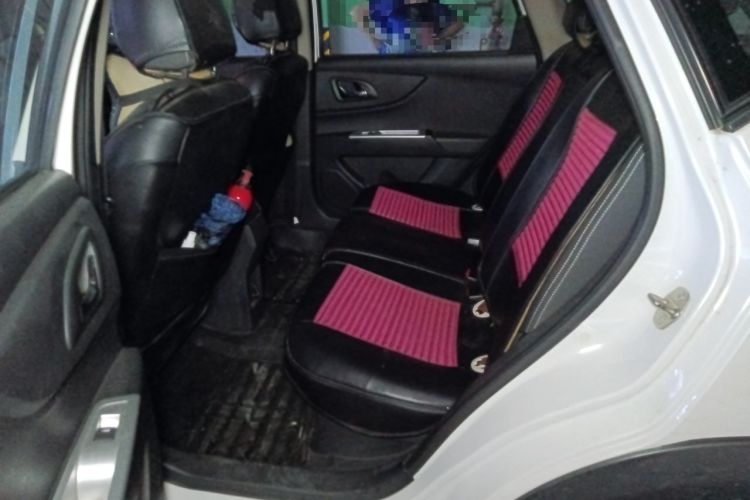 Used Dongfeng Aeolus AX3 2016 1.5L Automatic Shangkue Model Left Rear Seat