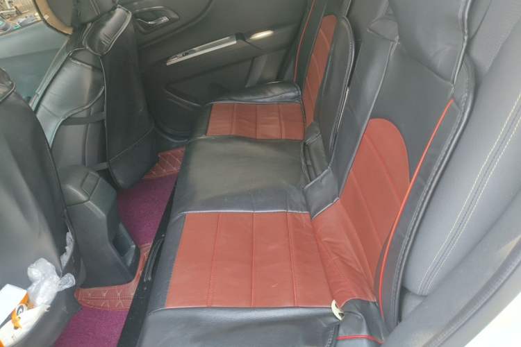 Used Dongfeng Aeolus AX3 2016 1.5L Manual Shangkue Model Left Rear Seat