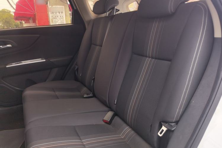 Used Dongfeng Aeolus AX3 2016 1.5L Manual ZhiKu Model Left Rear Seat
