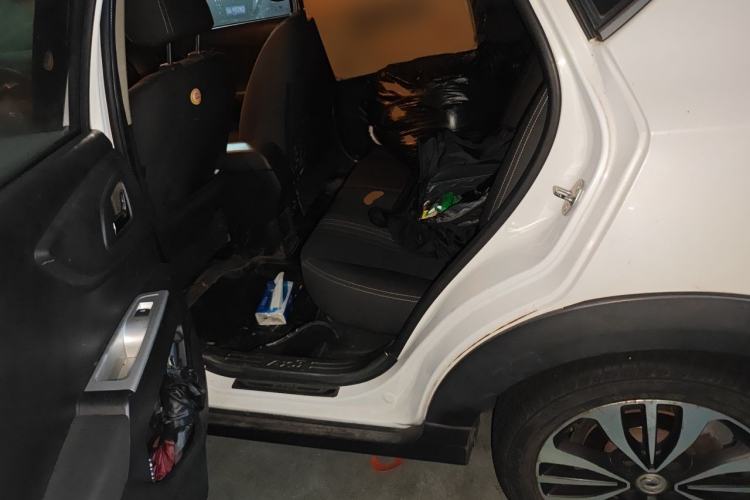 Used Dongfeng Aeolus AX3 2016 1.5L Automatic Zunku Model Left Rear Seat