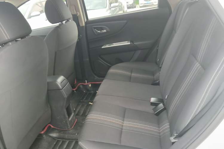 Used Dongfeng Aeolus AX3 2016 1.5L Manual Shangkue Model Left Rear Seat