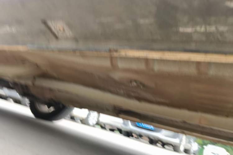 Used Dongfeng Aeolus AX3 2016 1.5L Manual Shangkue Model Left Side Sill
