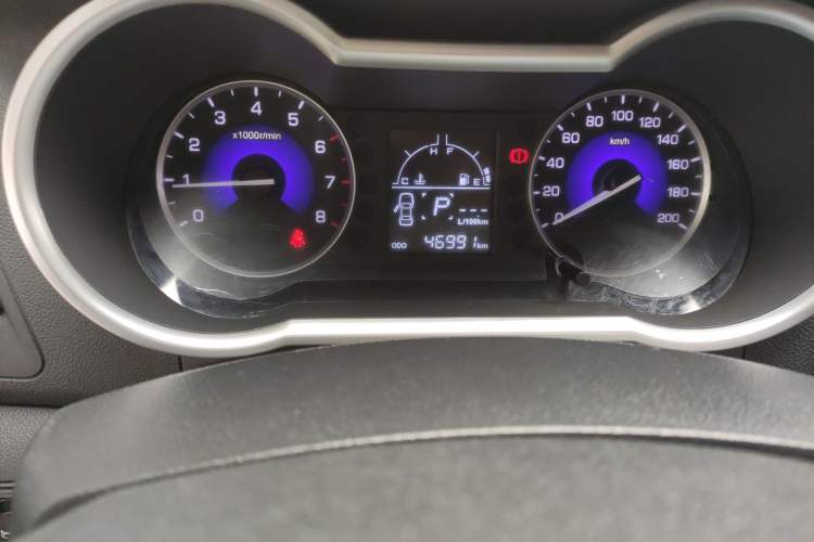 Used Dongfeng Aeolus AX3 2016 1.5L Automatic Zunku Model Odometer Close Up