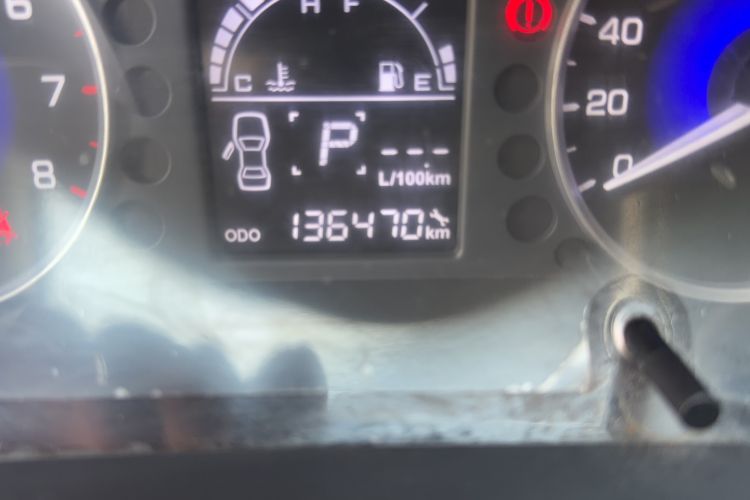 Used Dongfeng Aeolus AX3 2016 1.5L Automatic Shangkue Model Odometer Close Up
