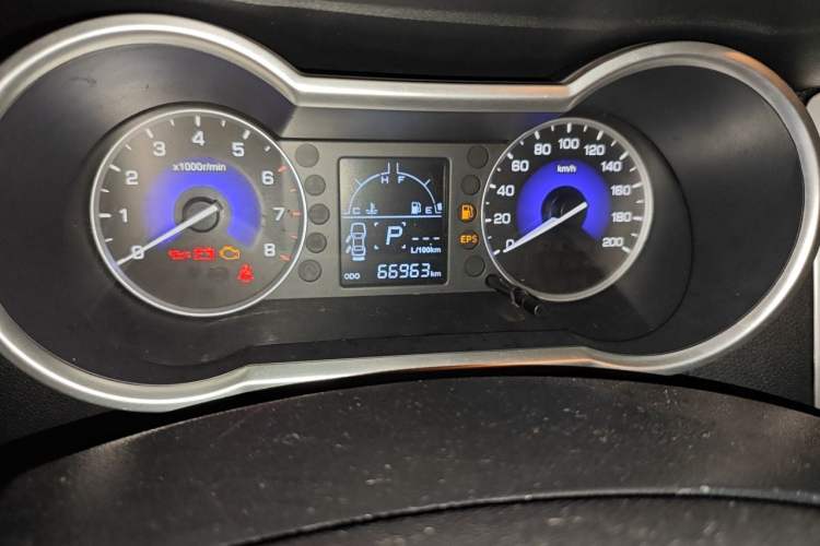 Used Dongfeng Aeolus AX3 2016 1.5L Automatic Zunku Model Odometer Close Up