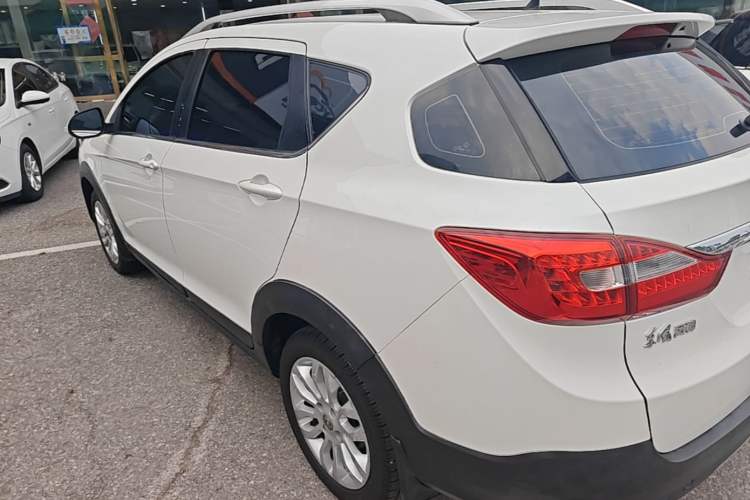 Used Dongfeng Aeolus AX3 2016 1.5L Automatic Shangkue Model Rear Left 45 Deg