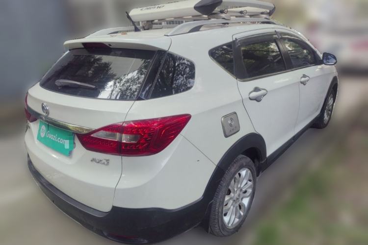 Used Dongfeng Aeolus AX3 2016 1.5L Manual Shangkue Model Rear Right 45 Deg